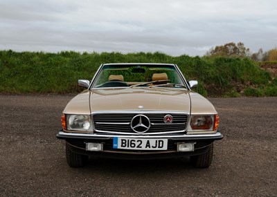 Lot 260 - 1985 Mercedes-Benz 280 SL