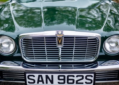 Lot 199 - 1977 Jaguar XJC V12