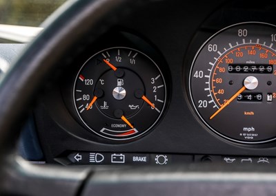 Lot 220 - 1989 Mercedes-Benz 300 SL