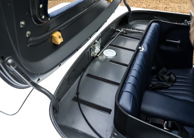 Lot 220 - 1989 Mercedes-Benz 300 SL