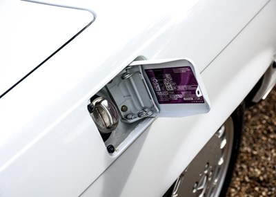 Lot 220 - 1989 Mercedes-Benz 300 SL