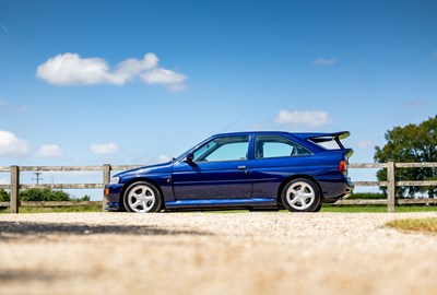 Lot 197 - 1992 Ford Escort RS Cosworth LUX