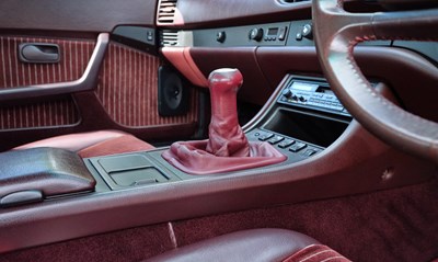 Lot 264 - 1989 Porsche 944 Lux (2.7 litre)