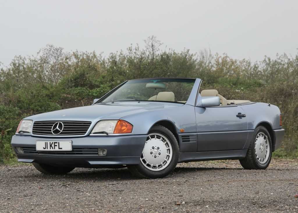 Lot 107 - 1991 Mercedes-Benz 500 SL Roadster