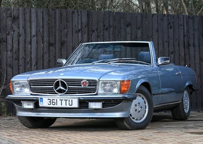 Lot 121 - 1983 Mercedes-Benz  380 SL Roadster