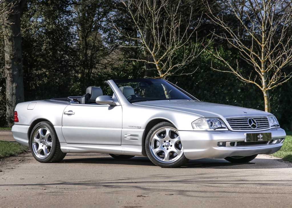 Lot 146 - 2002 Mercedes-Benz  SL500 Silver Arrows