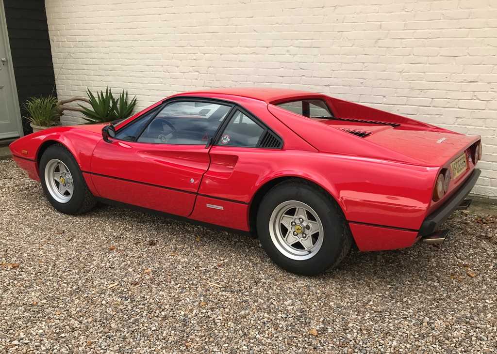 Lot 191 - 1977 Ferrari 308 GTB Carburettor/Dry Sump