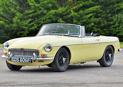 Lot 130 - 1968 MG B Roadster