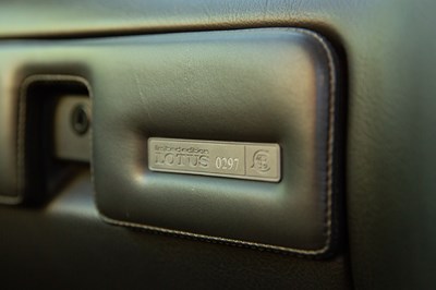 Lot 233 - 1992 Vauxhall Lotus Carlton