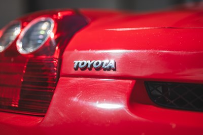 Lot 103 - 2004 Toyota MR2