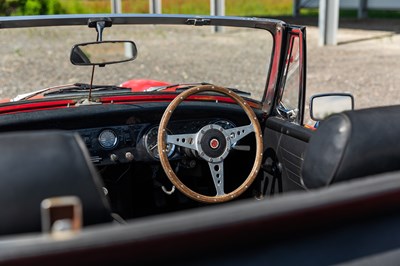 Lot 105 - 1972 MG Midget