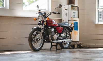 Lot 206 - 1976 Suzuki GT500