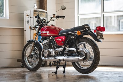 Lot 206 - 1976 Suzuki GT500