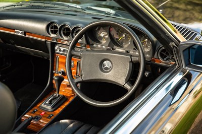 Lot 285 - 1983 Mercedes-Benz 380SL / 500SL