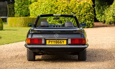 Lot 285 - 1983 Mercedes-Benz 380SL / 500SL
