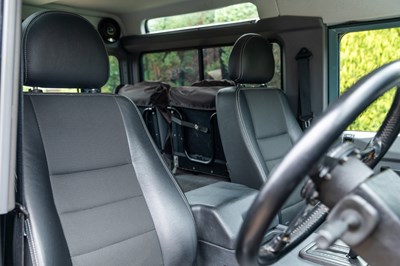 Lot 242 - 2002 Land Rover 90 Defender Overfinch