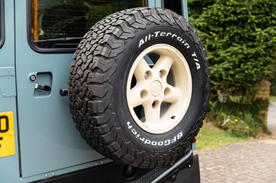 Lot 242 - 2002 Land Rover 90 Defender Overfinch