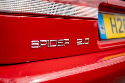 Lot 130 - 1990 Alfa Romeo Spider 2.0