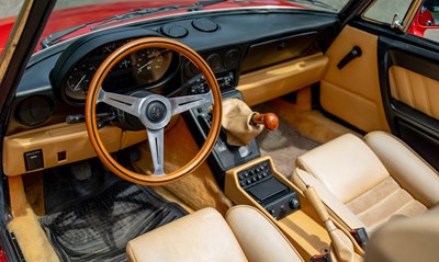 Lot 130 - 1990 Alfa Romeo Spider 2.0