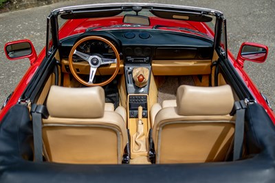 Lot 130 - 1990 Alfa Romeo Spider 2.0