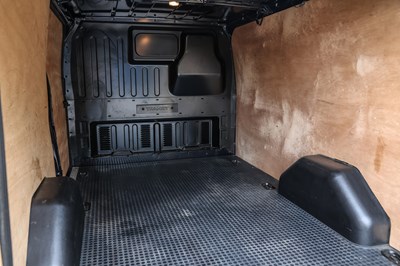 Lot 251 - 2009 Ford Transit Custom Sport Van