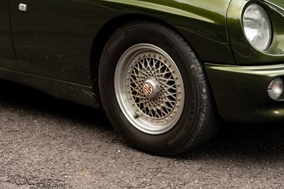 Lot 115 - 1995 MG RV8
