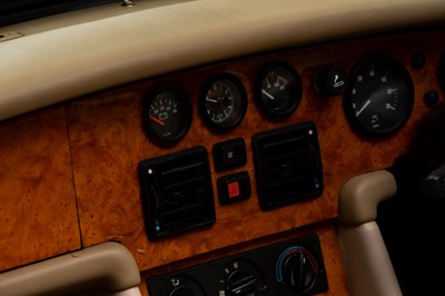 Lot 115 - 1995 MG RV8