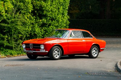 Lot 205 - 1975 Alfa Romeo GT 1600 Junior