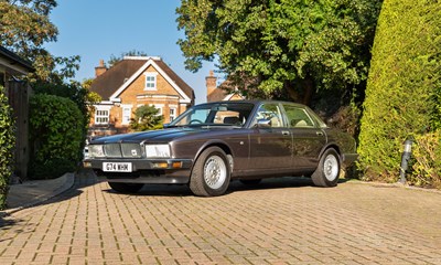 Lot 103 - 1990 Jaguar Soverign 4.0