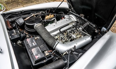 Lot 226 - 1960 Mercedes-Benz 190 SL Roadster