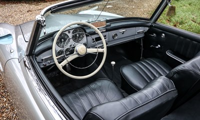 Lot 226 - 1960 Mercedes-Benz 190 SL Roadster