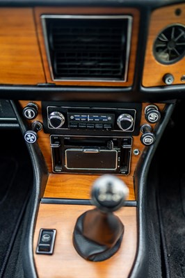 Lot 117 - 1976 Triumph Stag