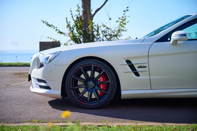 Lot 123 - 2015 Mercedes-Benz SL400 Mille Miglia 417 Edition