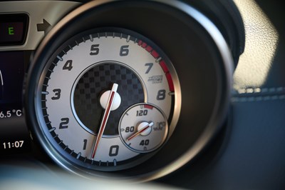 Lot 123 - 2015 Mercedes-Benz SL400 Mille Miglia 417 Edition