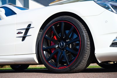 Lot 123 - 2015 Mercedes-Benz SL400 Mille Miglia 417 Edition
