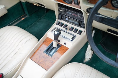 Lot 180 - 1979 Aston Martin V8 Volante