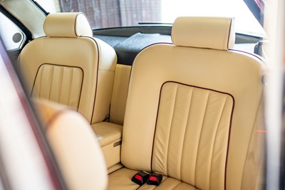 Lot 107 - 1990 Daimler Double Six Series III