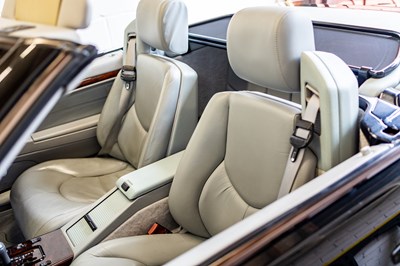 Lot 259 - 1999 Mercedes-Benz SL500