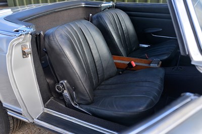 Lot 155 - 1968 Mercedes-Benz 280 SL Pagoda
