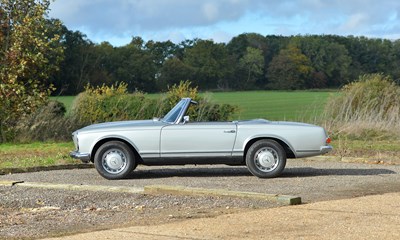 Lot 155 - 1968 Mercedes-Benz 280 SL Pagoda