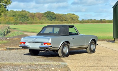 Lot 155 - 1968 Mercedes-Benz 280 SL Pagoda
