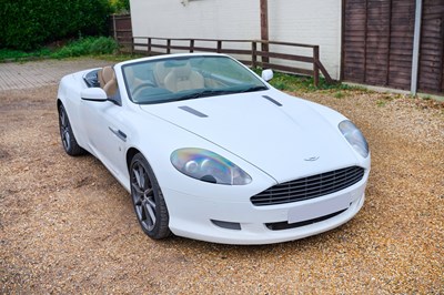 Lot 249 - 2009 Aston Martin DB9 Volante V12