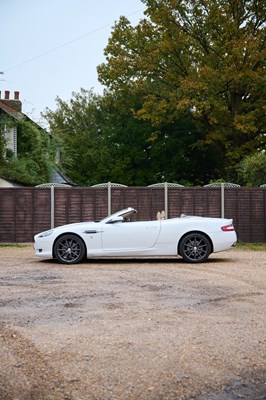 Lot 249 - 2009 Aston Martin DB9 Volante V12