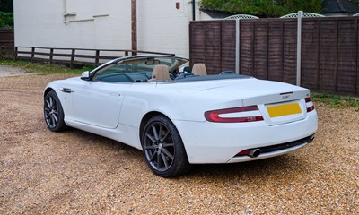 Lot 249 - 2009 Aston Martin DB9 Volante V12