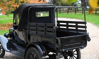 Lot 175 - 1925 Ford Model T Two Seat Runabout / Pick-Up Truck or Van