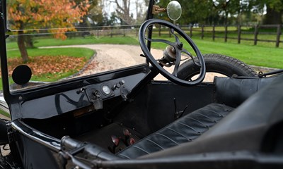 Lot 175 - 1925 Ford Model T Two Seat Runabout / Pick-Up Truck or Van