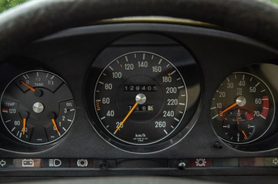Lot 153 - 1979 Mercedes-Benz 450 SLC 5.0 litre