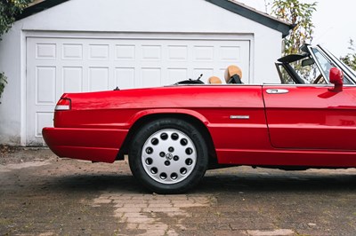 Lot 132 - 1992 Alfa Romeo Spider S4