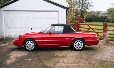 Lot 132 - 1992 Alfa Romeo Spider S4