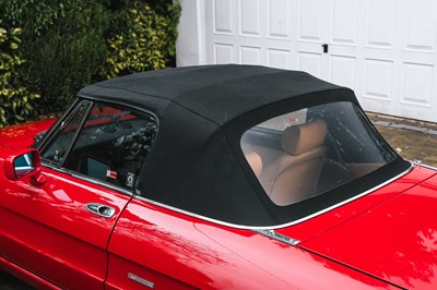 Lot 132 - 1992 Alfa Romeo Spider S4